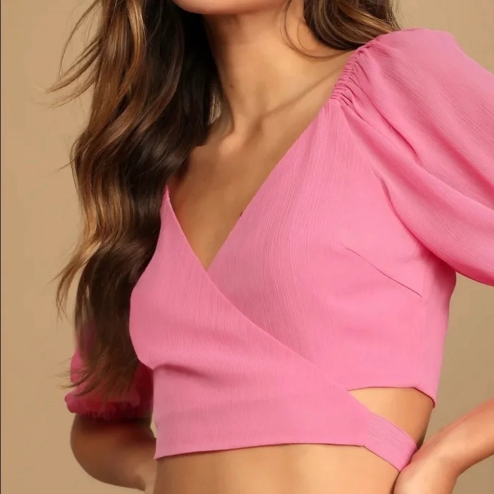 Lulu's Bright Pink Wrap Crop Top Size Large NWT - Picture 2 of 8
